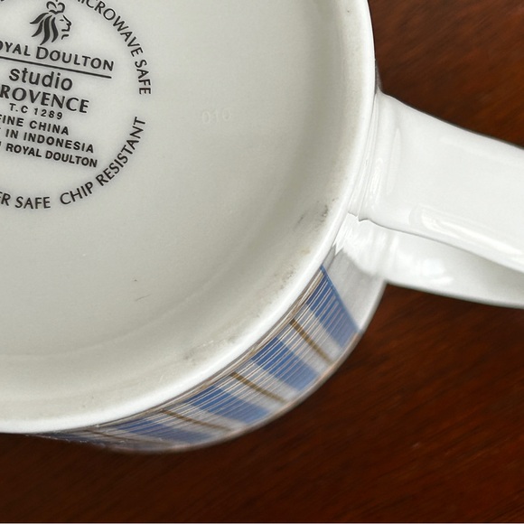 ROYAL DOULTON Studio Provence Bleu Plaid Coffee Tea Mugs Set of 4 - Picture 5 of 13